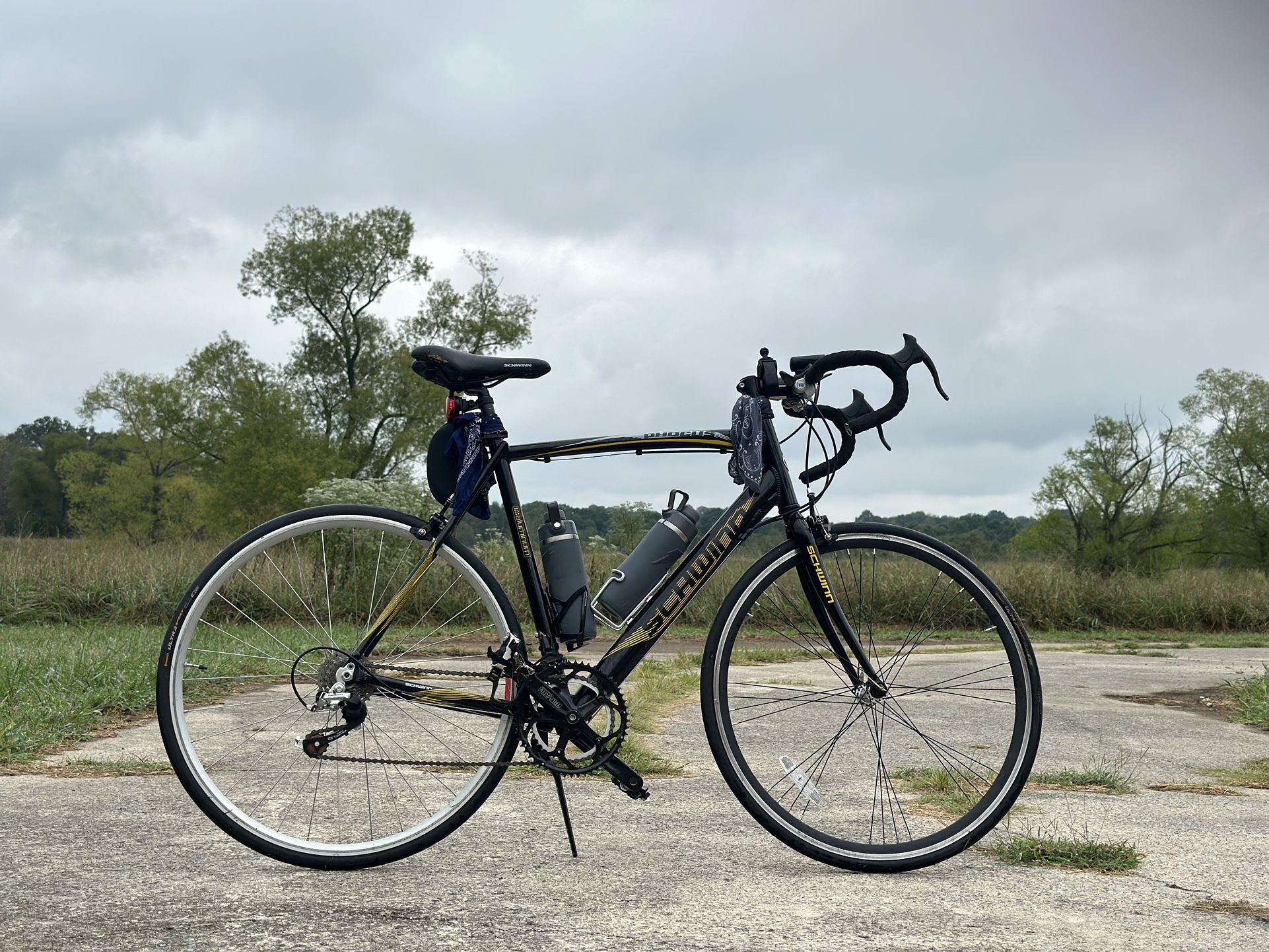 Schwinn Phocus Road Bike, Plus Parts Bike