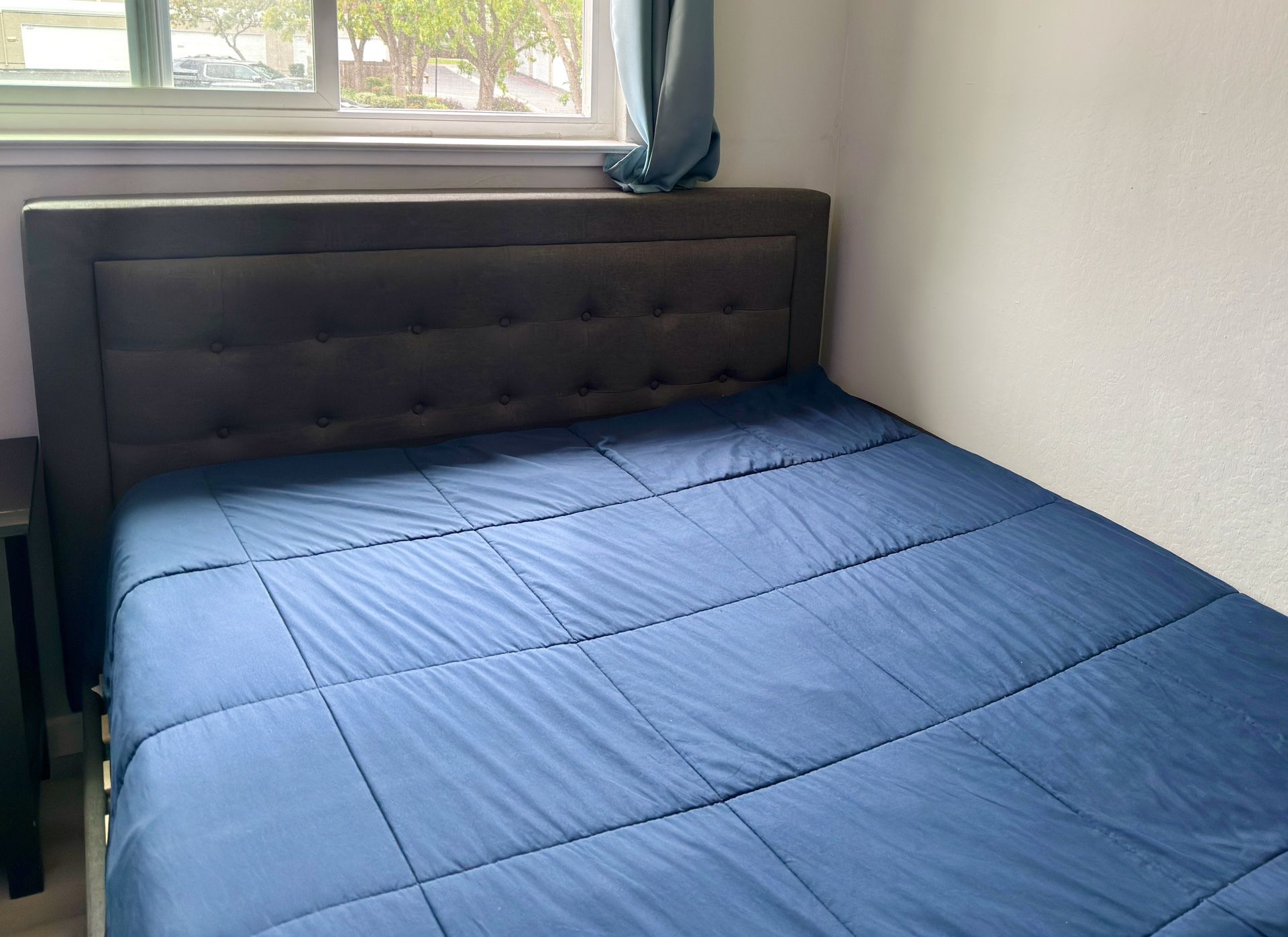 Free Queen Platform Bed