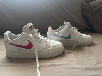 Women Nike sneakers ( different models and colors )