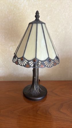 Kuni tree like metal body Tiffany with conical shade, bronze and beige canora grey