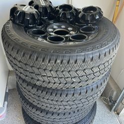 2024 Ford F250 20” Stock Black Wheels And Tires 