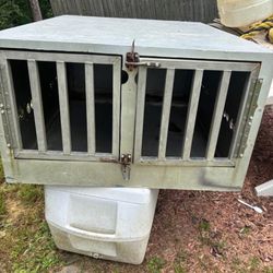 2 Door Dog Box
