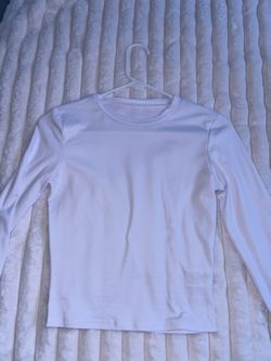 long sleeve white fitted crop
