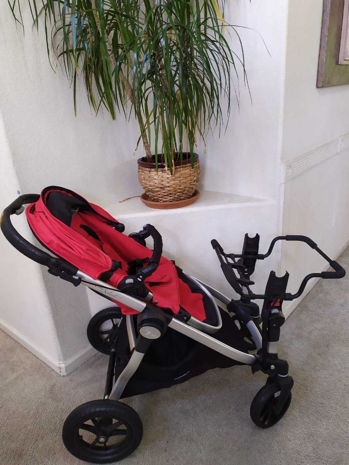 ✨Almost New stroller in excellent condition.!!!