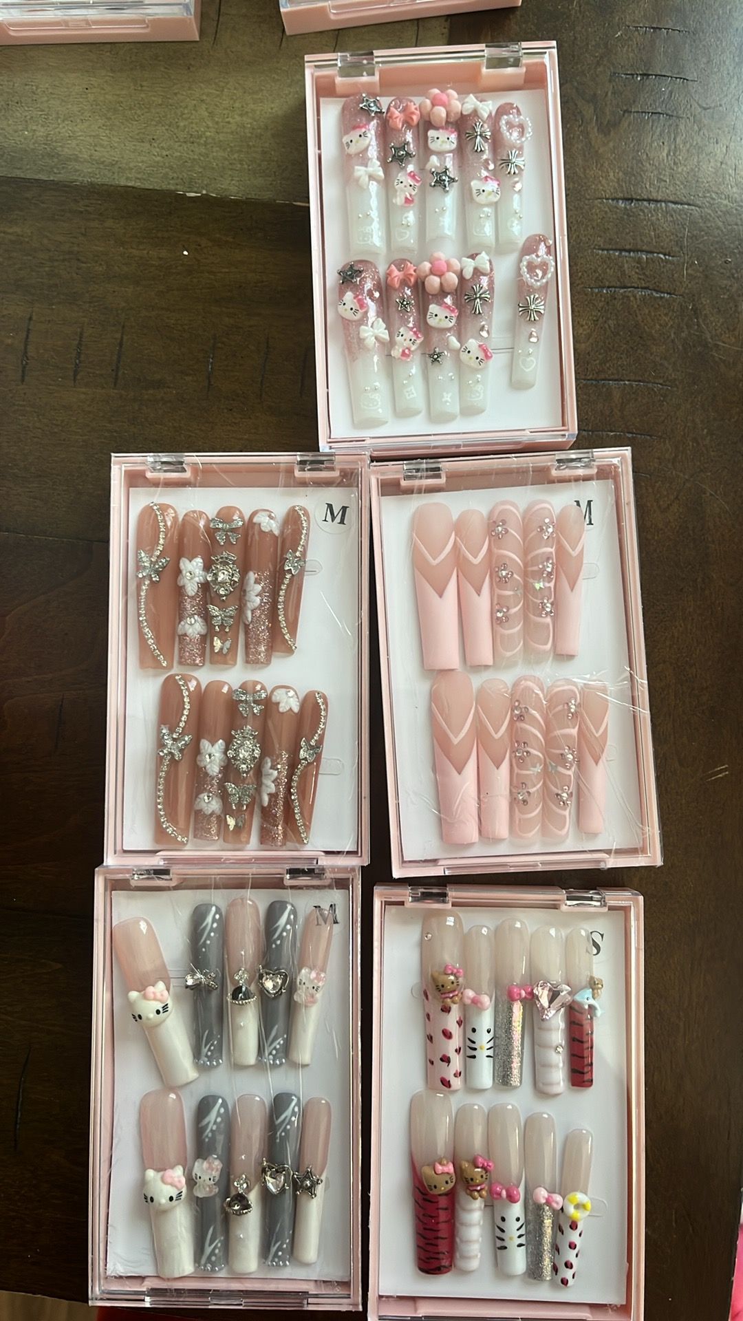 Hello Kitty, long PRESS ON NAILS