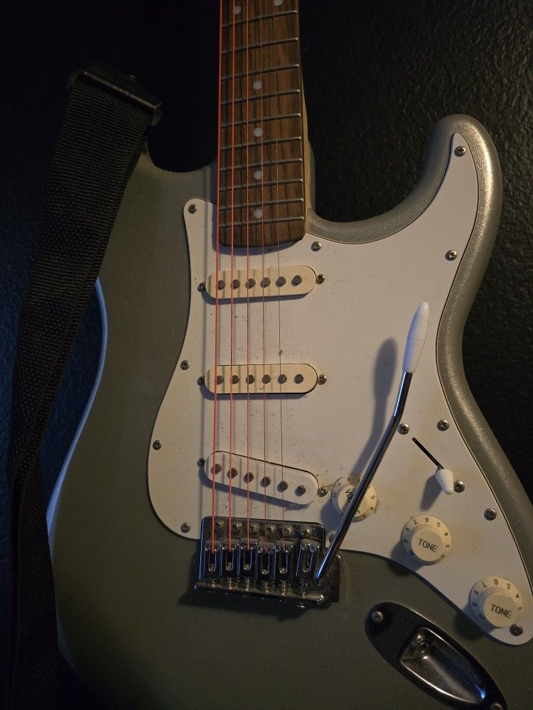 Epiphone STADIUM Series Guitar (great for beginners!!
