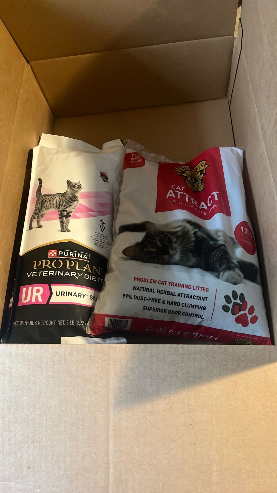 Purina Pro Plan Veterinarian Diets 6 Pound Bag And Dr.Elsey cat litter 20 pounds