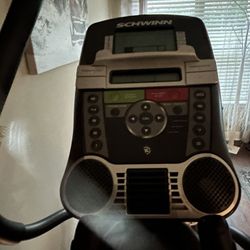 Schwinn Elliptical 430