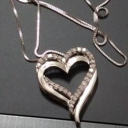 BEAUTIFUL PURE STERLING SILVER NECKLACE SIZE 20 FOR SALE 