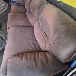 Couch 5 PC  Sectional 2 Power Recliners
