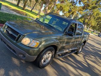 2004 Ford Explorer