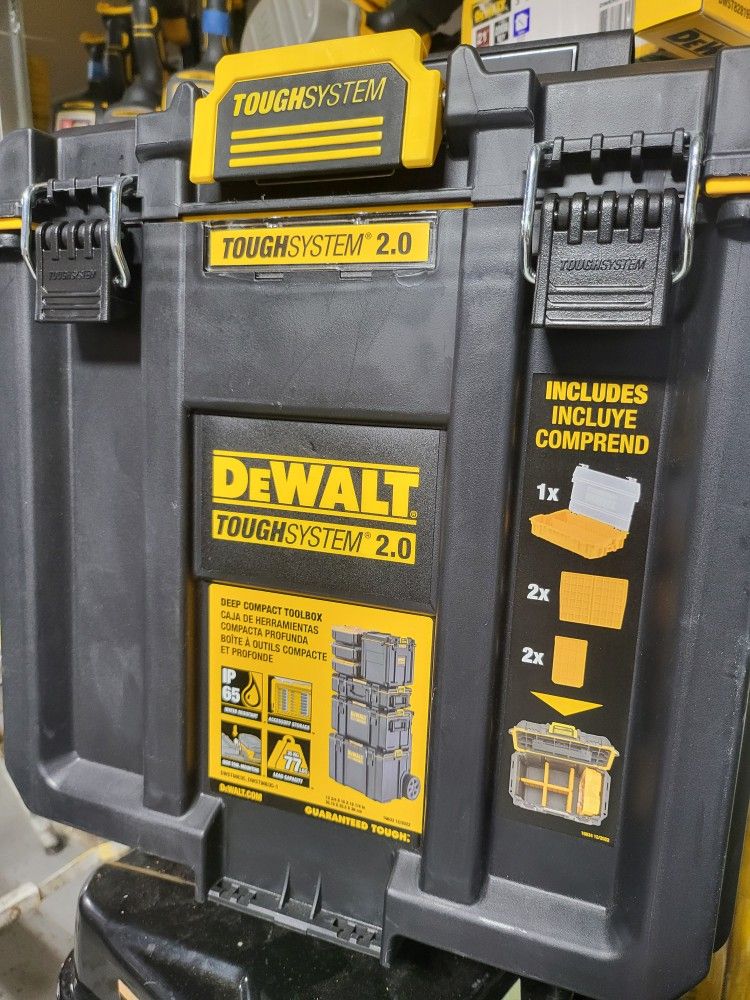 DEWALT


15.25 in. ToughSystem 2.0 Compact Deep Tool Box