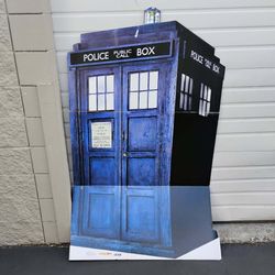 Vintage 1996 - Doctor Who Stand Up #881 The Tardis Telephone Booth