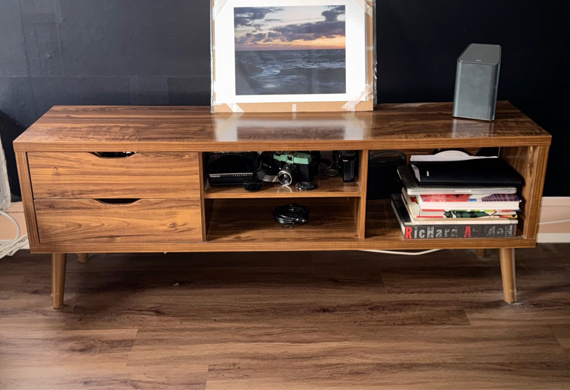 Mid Century Modern Style Tv Stand