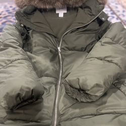 Vendo Chamarra Color Verde Militar Size XL 