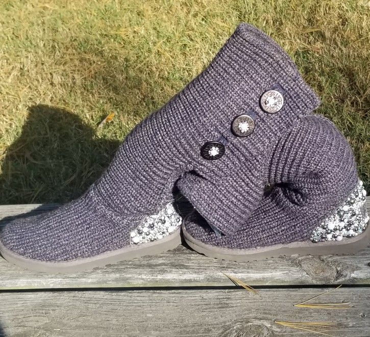 Customized embellished Ugg Boots For Women