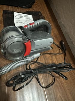 BLACK+DECKER Pivot Auto Vac