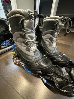 Boy Winter Boots , The North Face