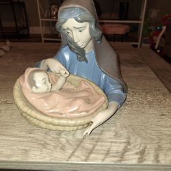 Lladro Prince Of Egypt Limited Edition Collectible Piece