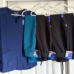 Scrubs women’s medium
