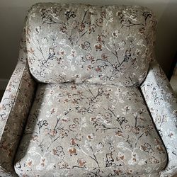 Custom ordered accent share one year-old, very lightly used