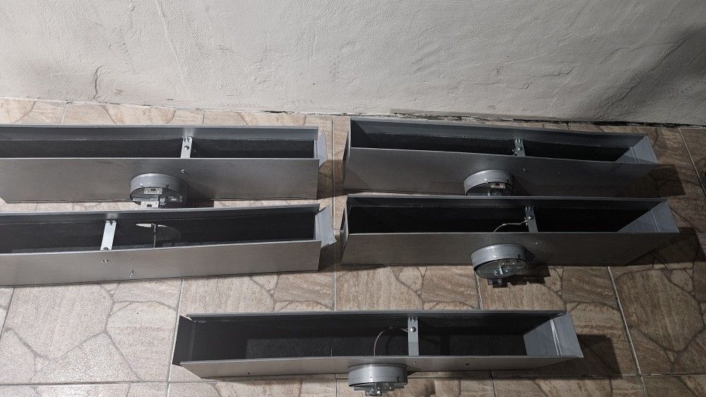 5 Linear Slot Air Diffusers- Difusores de Aire Lineal