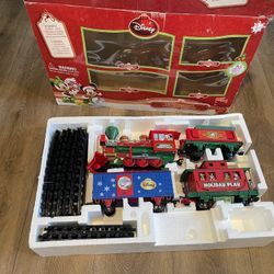 Disney And Friends Christmas Tree Holiday Train Set