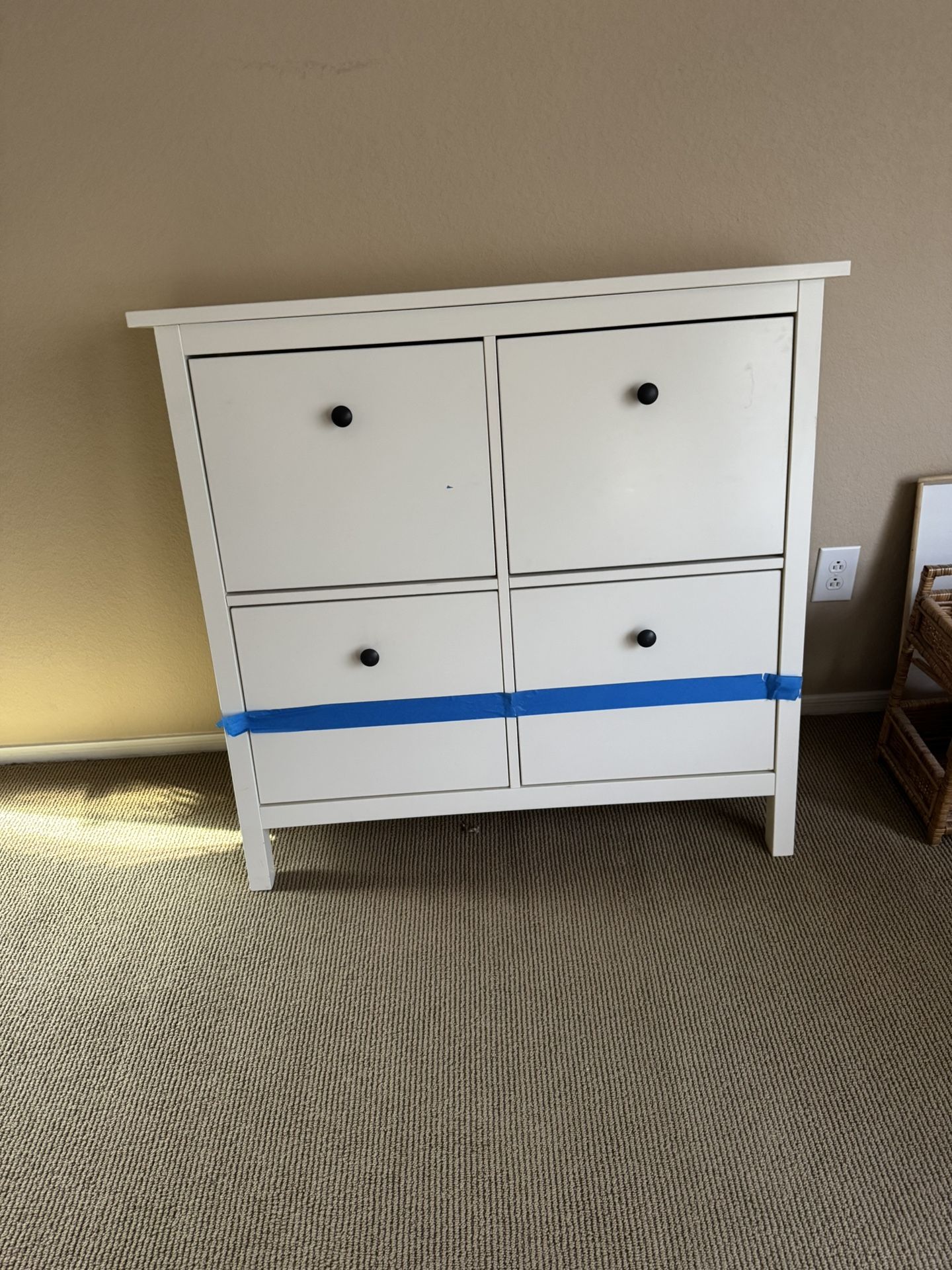 Shelving Unit