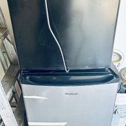 Mini Fridge And Freezer