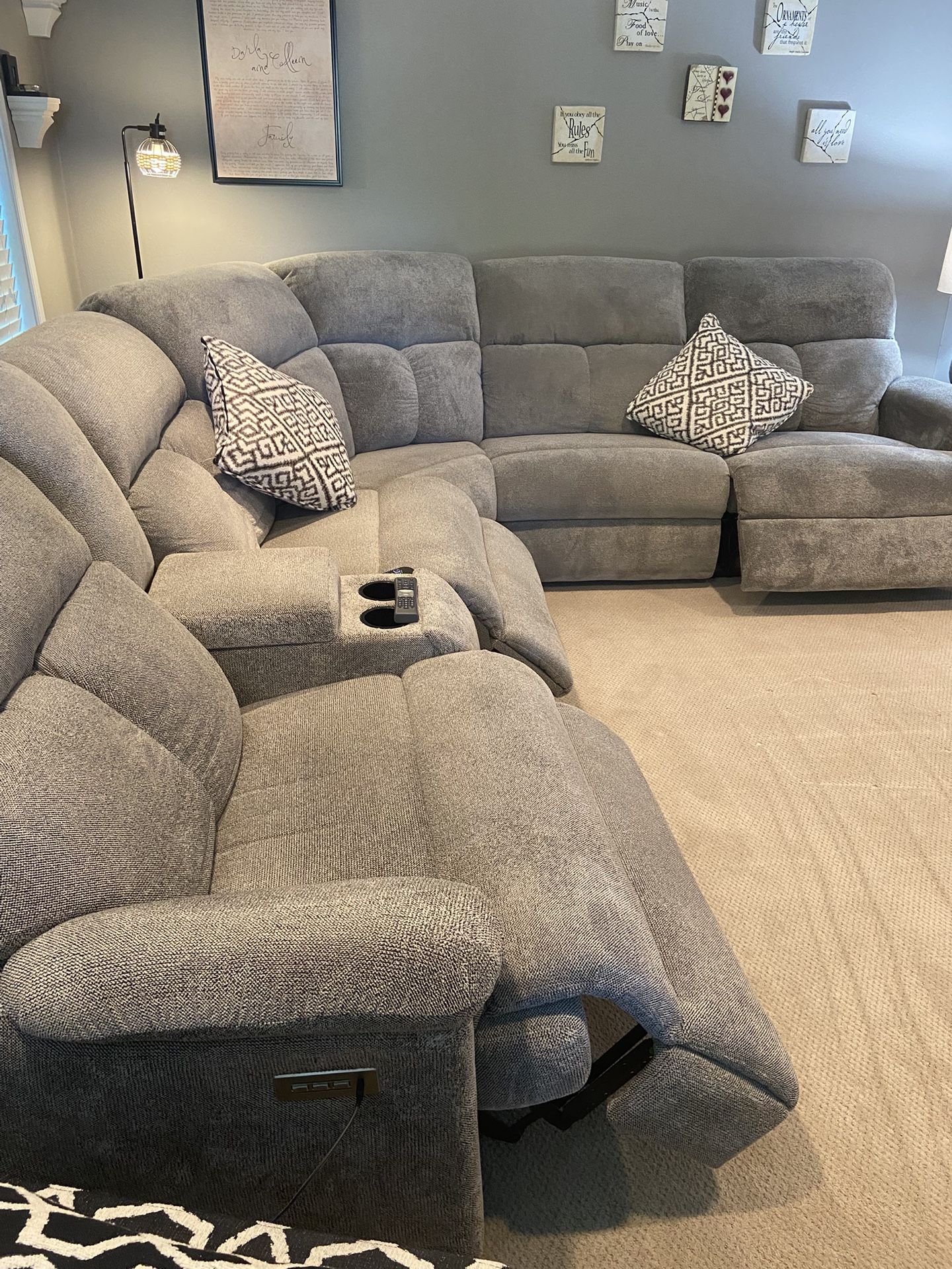 Stanton Modular Reclining Sectional