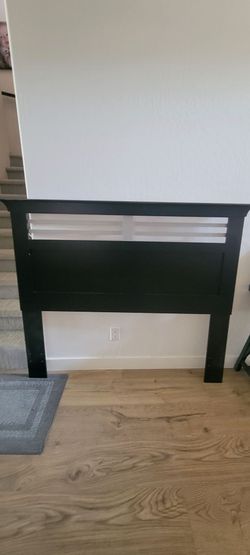 AHWATUKEE: FREE Headboard  used for Queen size