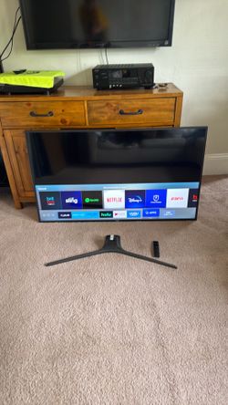 55" Samsung 4K Smart TV - UHD HDR (Model UN55KU6300)
