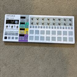 Arturia Beatstep Pro MIDI Drum Controller