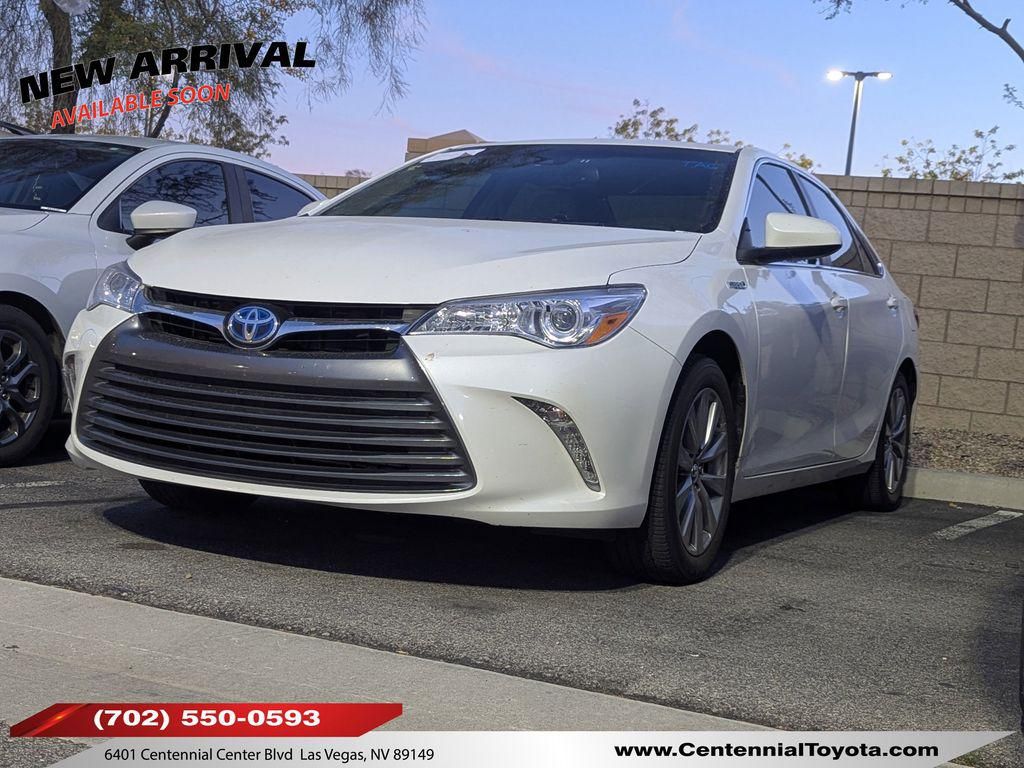 2017 Toyota Camry Hybrid