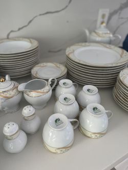 European Dining Set 