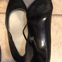 Nine West 7.5 Black High Heels Excellent Condition 