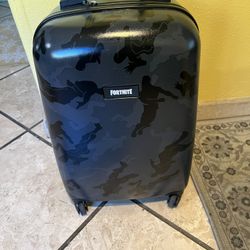 Fortnite Youth Carry On Luggage Good Condition for Sale in Santa Clarita CA OfferUp