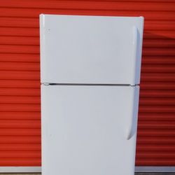 FRIDGE REFRIGERATR EXCELLENT CONDITION 