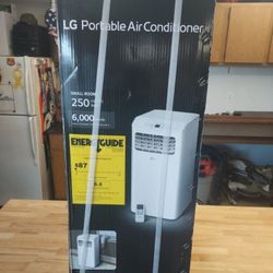 Portable Air Conditioner Cools 250 SQ FT   FACTORY SEALED BOX 