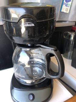 Sunbeam coffee pot makes 12 cups