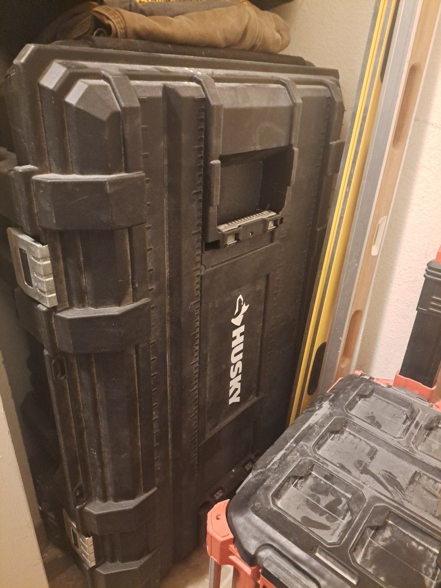 Husky Rolling Tool Case