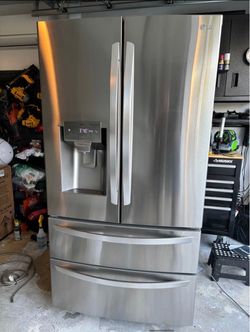 Newly used LG refrigerator