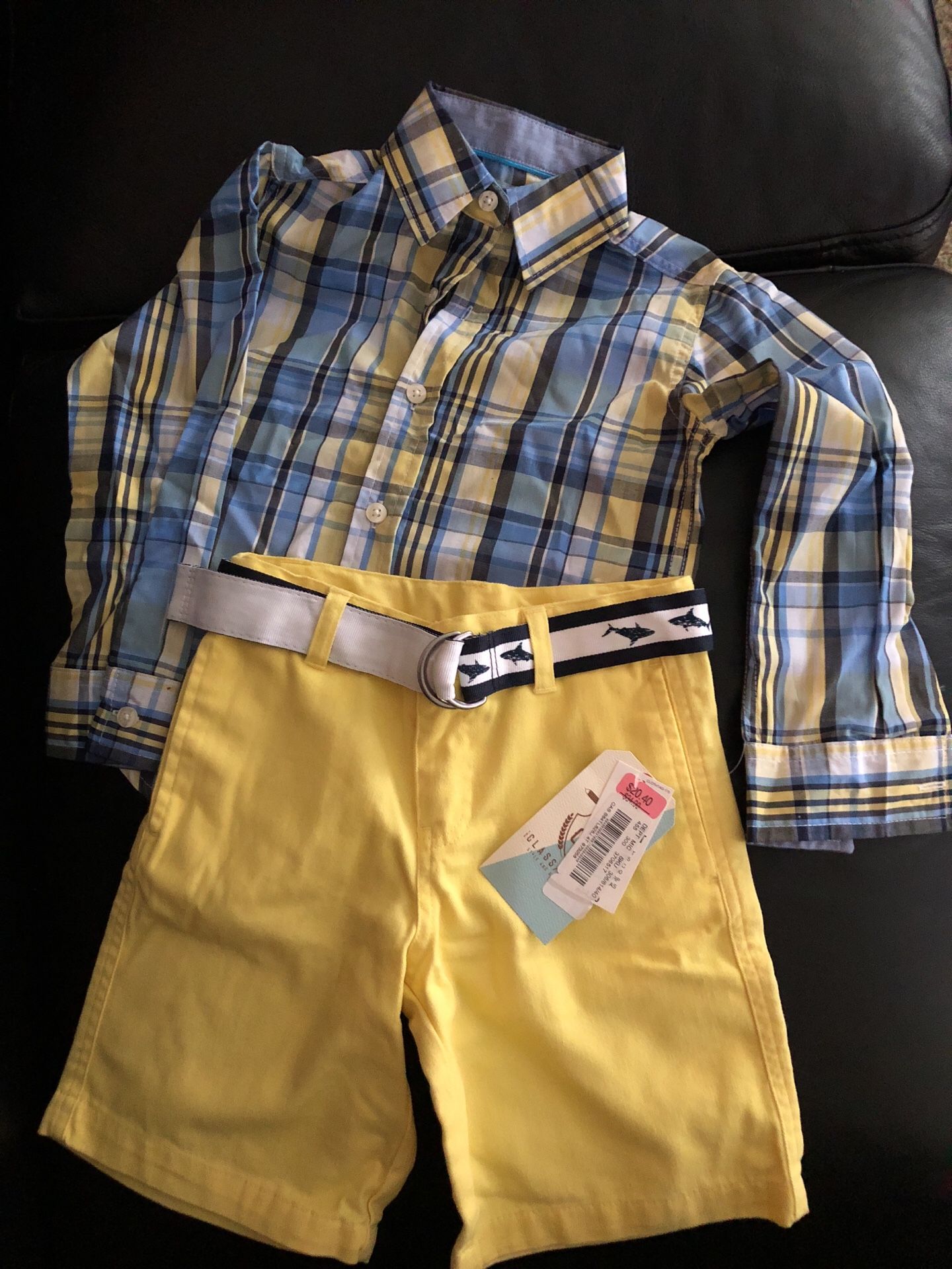 Boys SZ 4t NWT