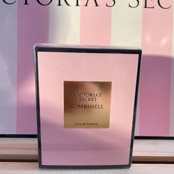 NEW Victoria’s Secret “Bombshell” Perfume 1.7 fl oz