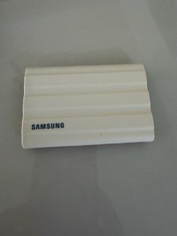 T7 1 TB external HD