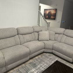 Reclining Couches 