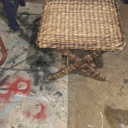 Wicker Stool/ottoman