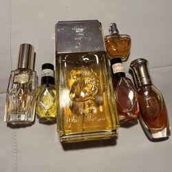 Random Perfumes 