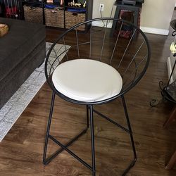 Barstool