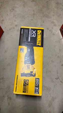 Dewalt dcs368b reciprocating saw